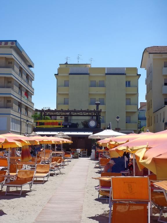 Hotel Sandra Gatteo a Mare Exteriör bild