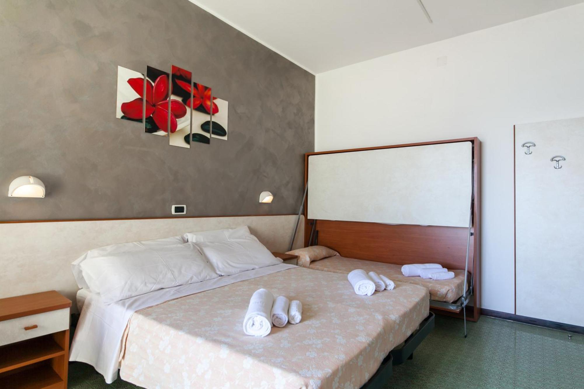 Hotel Sandra Gatteo a Mare Exteriör bild